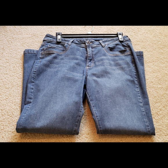 👖Lee Riders, Classic Denim Bootcut Jeans Size 16P - Picture 5 of 6